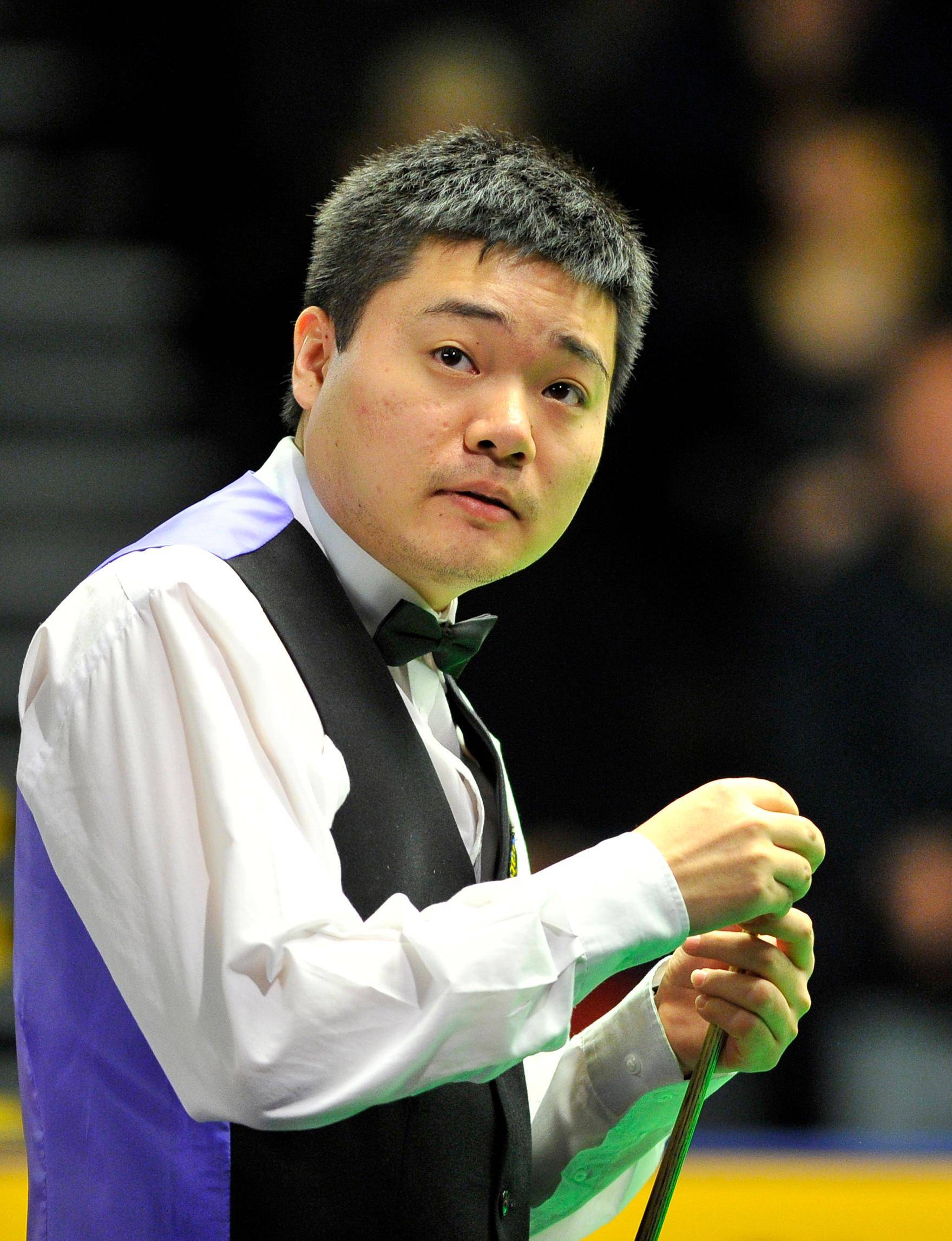 马卡：奥德里奥索拉缺席周五训练，能否出场还有待观察