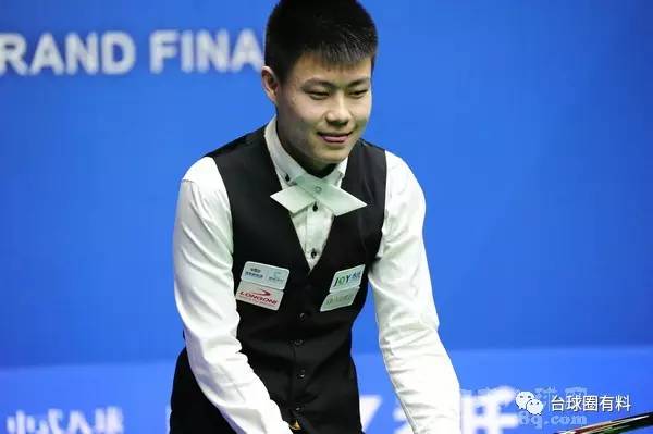 在双方球员 在双方球员