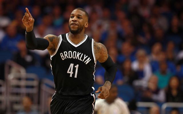 场迎战塞尔 场迎战塞尔